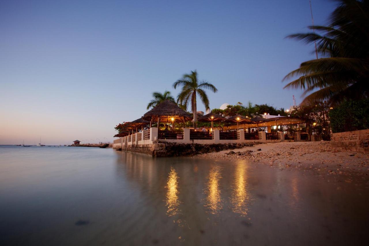 Hotel Slipway Dar es Salaam Esterno foto