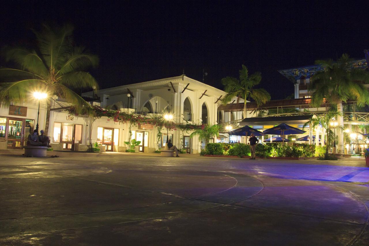 Hotel Slipway Dar es Salaam Esterno foto